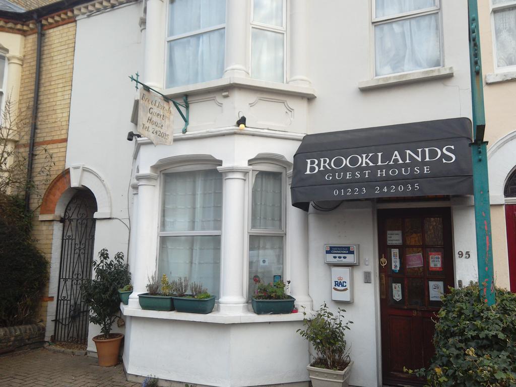 Brooklands Guest House CBG Extérieur photo
